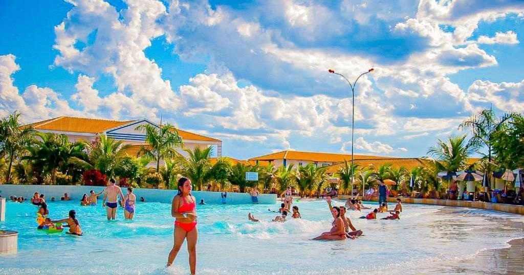 L'Acqua Diroma Oficial - Suite Confortaveis Diversao Garantida Caldas Novas Bagian luar foto